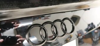 Znak na vozy(Logo na vozy Audi ) Černá , Chromová - 3