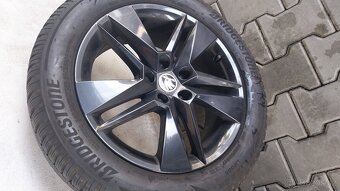 Prodám orig.alu Škoda pneu zimní 215/55/17 - 3