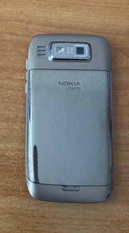 Nokia E72 - 3