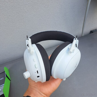 Razer Blackshark V2 Pro-white edition - 3