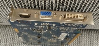 Grafická karta Asus EN9500 GT, 1GB, slot PCI-E - 3