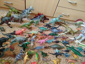 Dinosauři - 3
