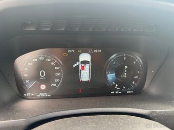 Volvo XC90 D5 Inscription - 7 míst - 3