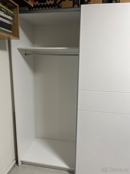 Šatní skříň - 3