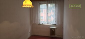 Zděný byt s balkonem  3+1 k rekonstrukci. - 3