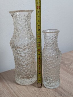 2 ks retro skleněné vázy, Václav Hanuš. - 3