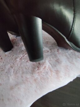 Dámské kotníkové boty Baťa 38 - 3