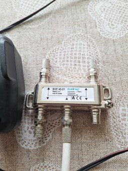 Zesilovač TV signálu,napájecí zdroj,výhybka,rozbočovač - 3