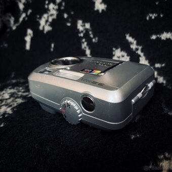 Kodak EasyShare CX7300 digitální fotoaparát - 3