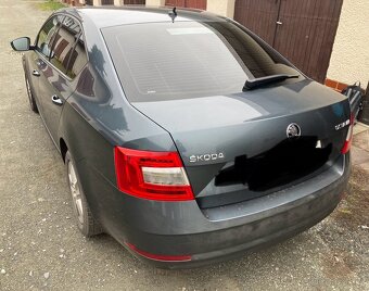 32000 km  Octavia III 1,6 tdi 85 kw 2019 stav nového vozu - 3