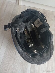 Uvex helma na kolo - 3