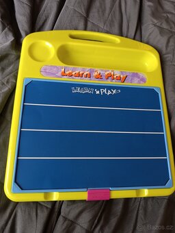 Plastová magnetická tabule s písmeny a čísly Learn&Play - 3