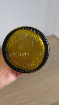 Historická láhev - 3