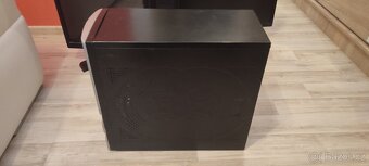 WIN7,Intel Q6600 2,4 GHz;Socket 775 LGA,4GB DDR2 - 3