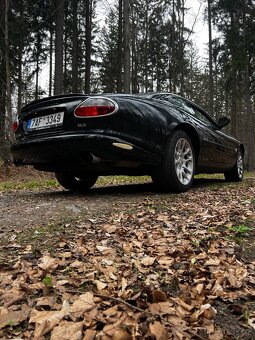 Jaguar XKR 4.0 V8 Supercharged - 3