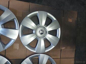 POKLICE ŠKODA 15" - 3