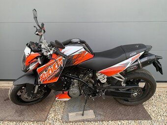 KTM Super Duke 990 SERVISNÍ KNÍŽKA - 3
