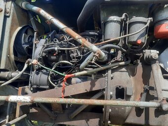 Prodám traktor rakouské výroby Steyr - 3