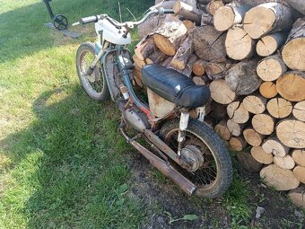 Jawa 20/21 - 3
