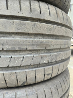 235/40R18 95Y XL Sport Maxx RT 2 DUNLOP - 3