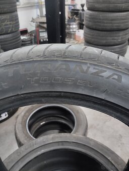 Bridgestone 235/45 R18 - 3