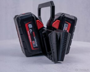 Milwaukee M18 nosič 6 baterii - 3