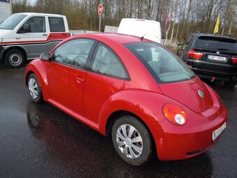 VW NewBeetle 1.4i 75koní r.v.4/2008 - 3