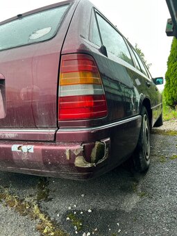 Mercedes Benz w124 200TE - 3