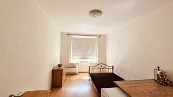 Pronájem byty 1+kk, 24 m2 - Praha - Žižkov, ev.č. 00054 - 3