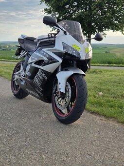 Honda cbr 1000rr - 3