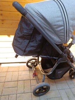 Valco snap ultra Tailor made šedý, pěnová kola - 3