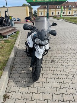 Triumph Tiger 800 - 3