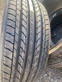 165/35R17 - 3