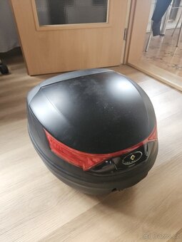 Kufr 32 L na skutr nebo motorku - novy - 3