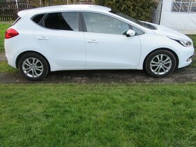 KIA CEED 1.6 crdi 94kw r.2014 nové v čr.naj.119 000km - 3