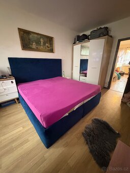 Manželská postel - 3