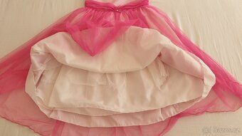 Šaty s bohatou sukní vel. 122 - 3