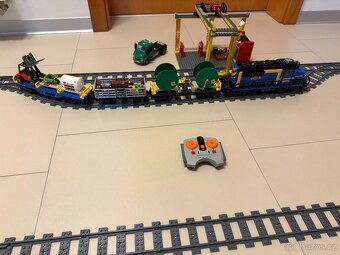 LEGO 60052 – Nákladní vlak (postavený, plně funkční) - 3