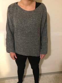 Velmi příjemný dámský svetr vel. M-L - 3