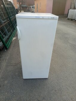 Prodám mrazák Electrolux - 3
