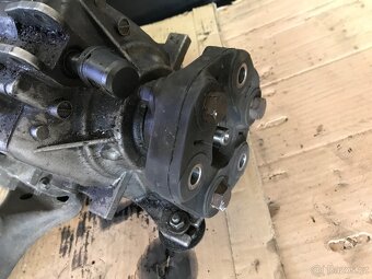 Manuální ZF převodovka 5Q BMW 330i E46 - 3