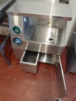 Nerezová podestavba pod postmix - 3