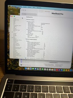 MacBook Pro 13" 2022 M2 / 16GB / 256GB - 3