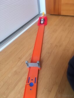 HOTWHEELS set startovní rovinky - 3