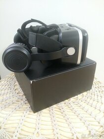 VR brýle se sluchátky - 3
