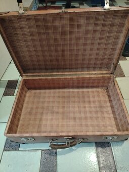 Psací stroj, kufry - 3