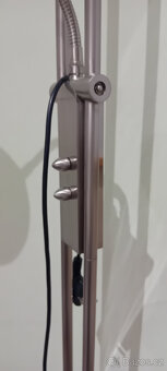 Stojací lampa stříbrná - 3