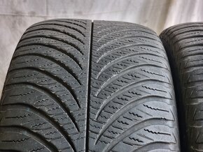Celoroční pneu Goodyear 235 50 18 - 3