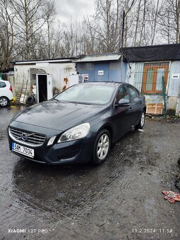 Volvo S60 - 3
