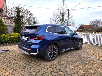Prodám BMW ix1 xDrive 30, xLine, HUD, TOP stav - 3